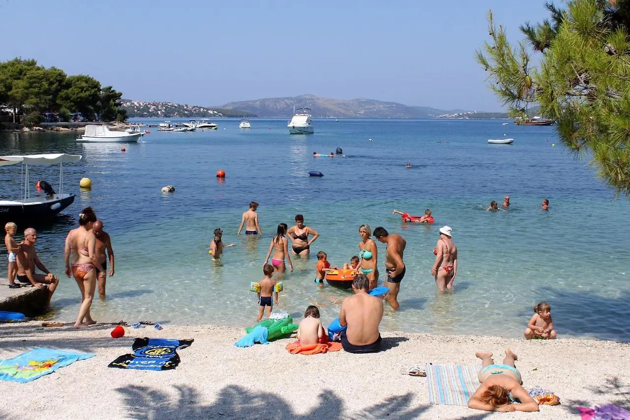 Family Friendly Apartments With A Swimming Pool Okrug Gornji, Ciovo - 16893 Trogir Croatia