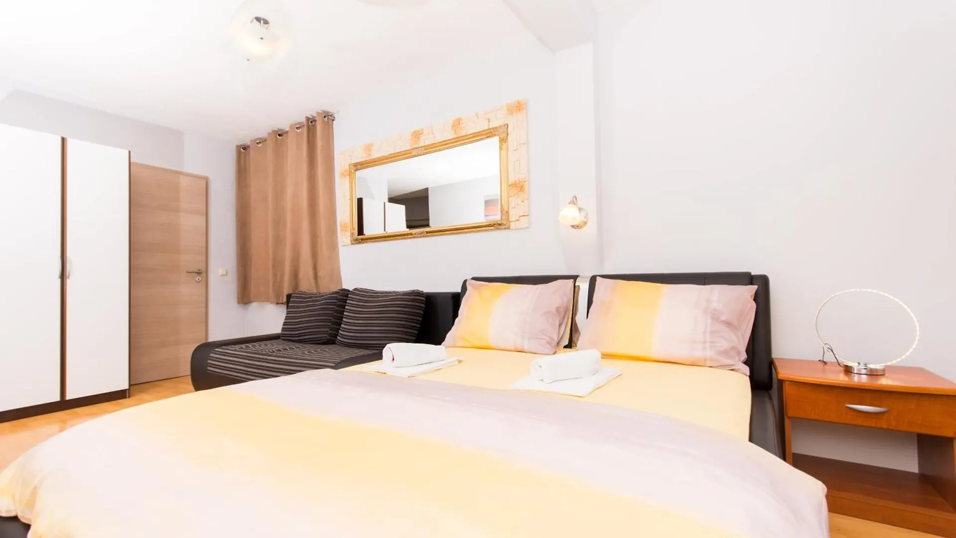 Family Friendly Apartments With A Swimming Pool Okrug Gornji, Ciovo - 16893 Trogir Croatia