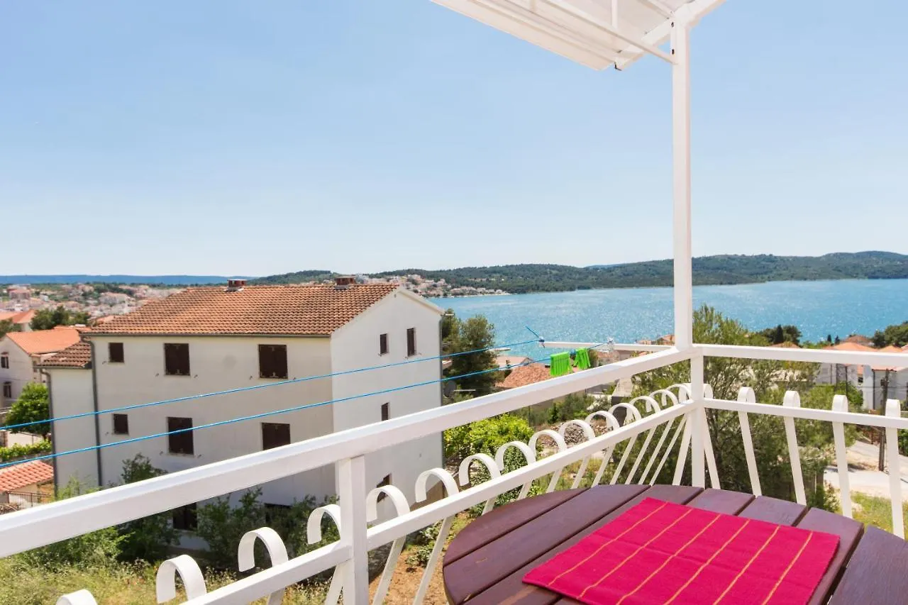Family Friendly Apartments With A Swimming Pool Okrug Gornji, Ciovo - 16893 Trogir Croatia